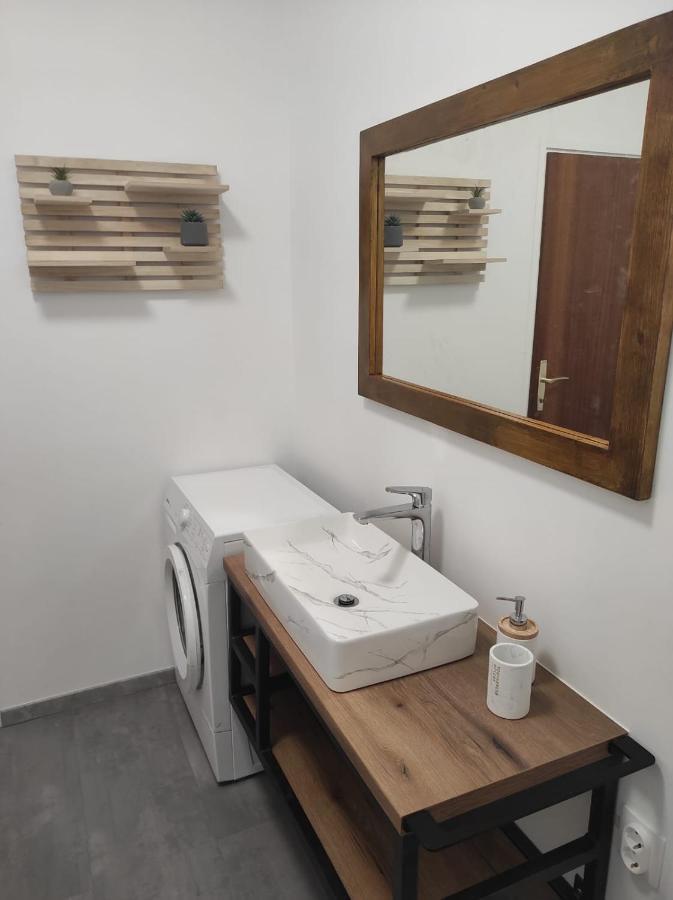 Ivano Apartment *